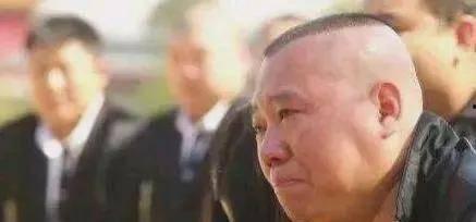 睢宁网红吃瓜事件始末,从热议到真相大白  第1张